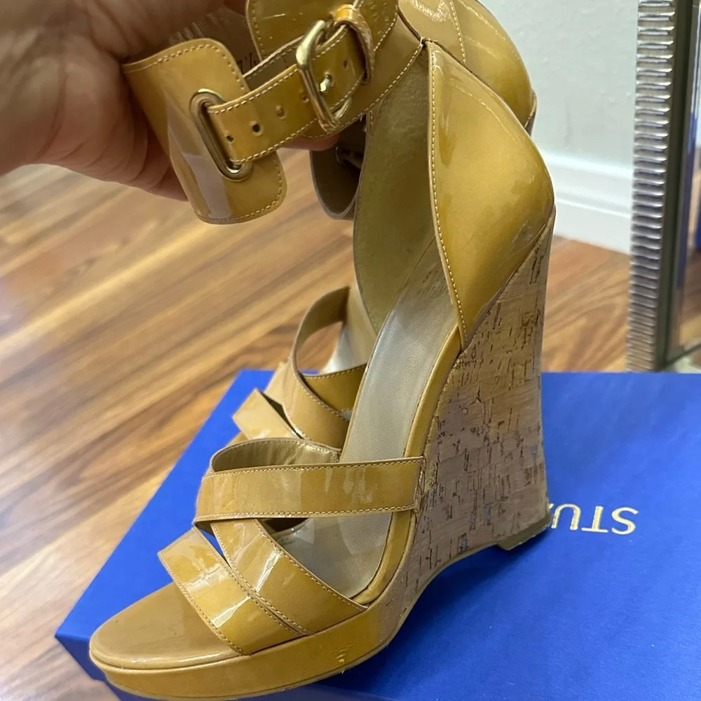 Stuart Weitzman Patent Wedge Sandals - Picture 3 of 7